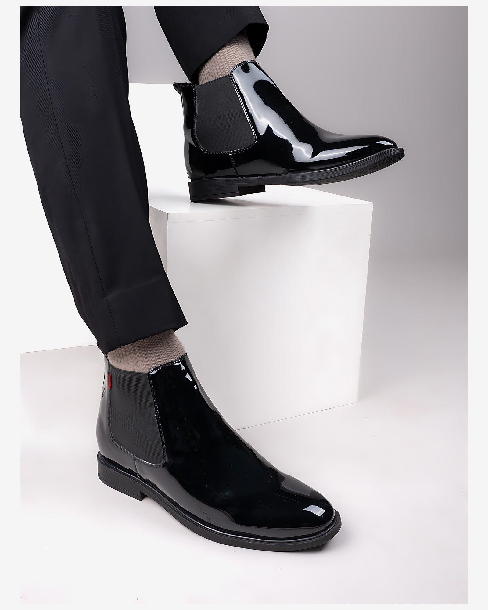 Rovelle Luxe Height Increasing Chelsea Boots - Black