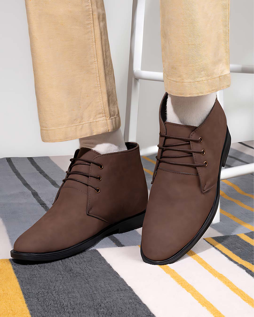 Vinturo Chukka Height Increasing Boots - Brown